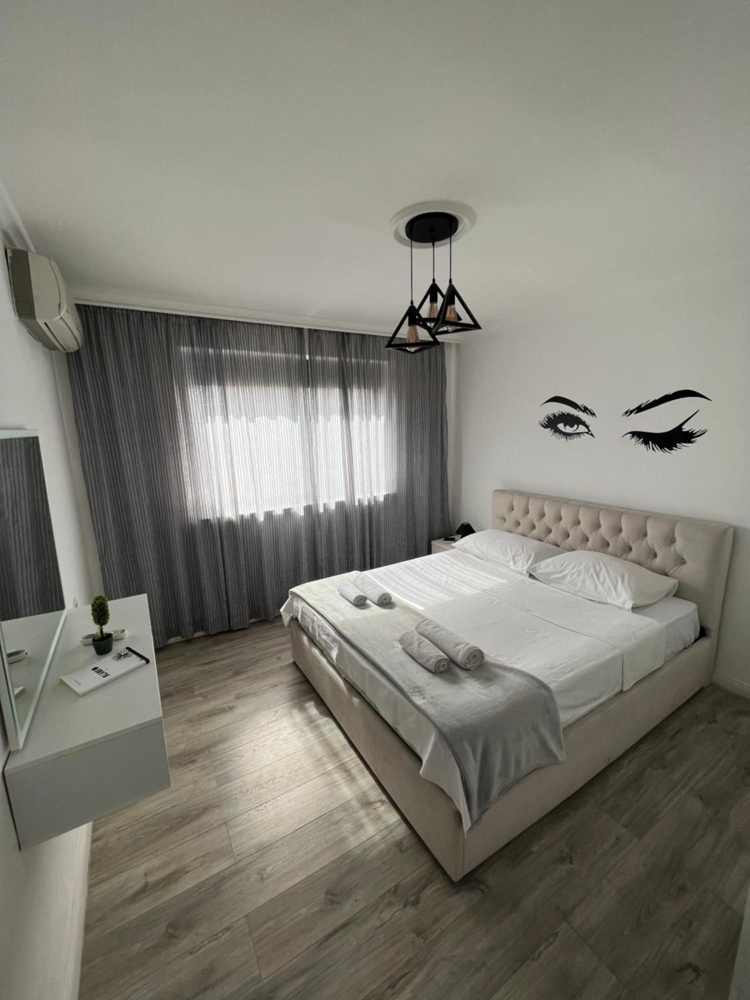 Skanderbeg View Apartments ティラナ エクステリア 写真
