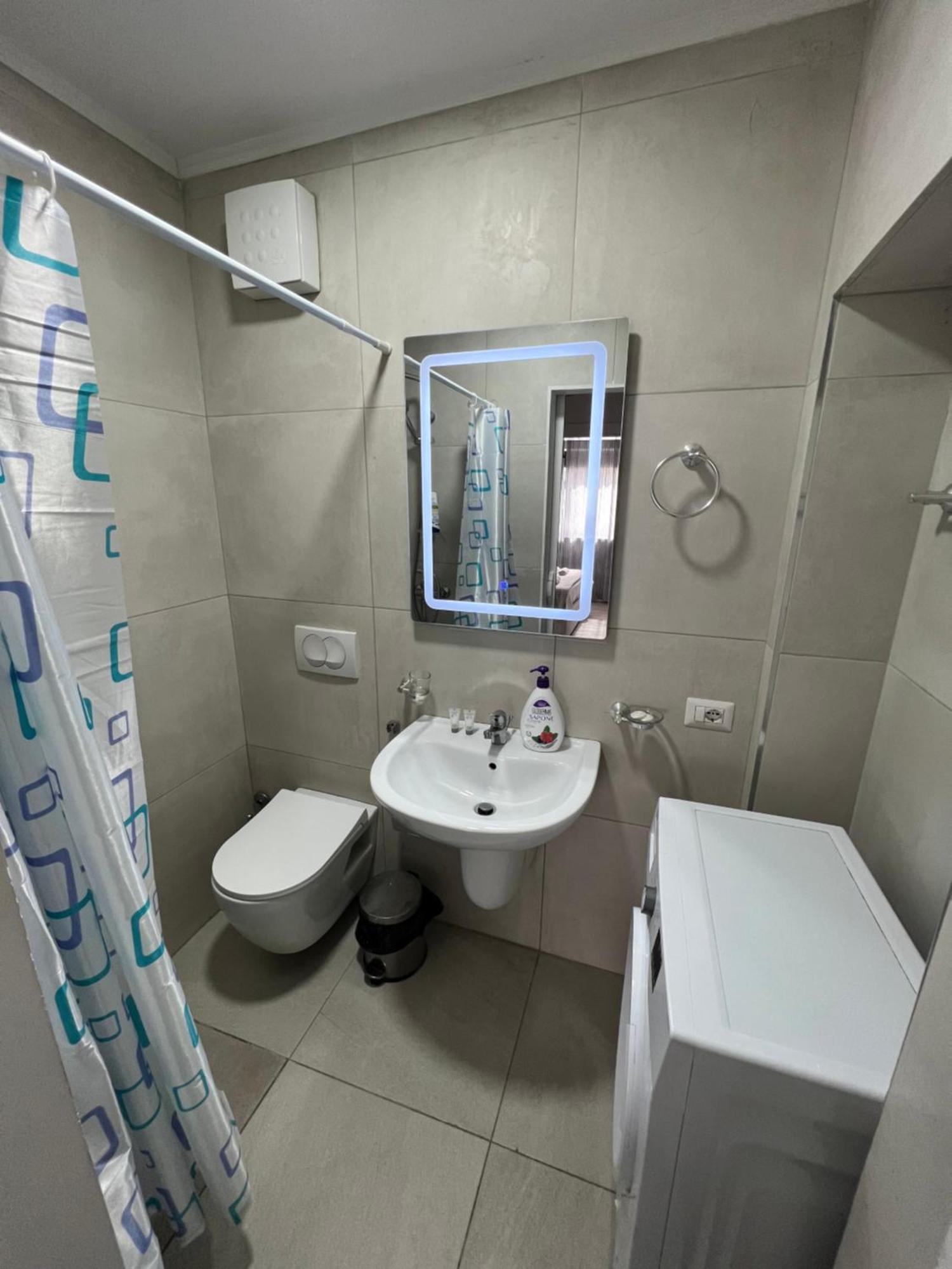 Skanderbeg View Apartments ティラナ エクステリア 写真